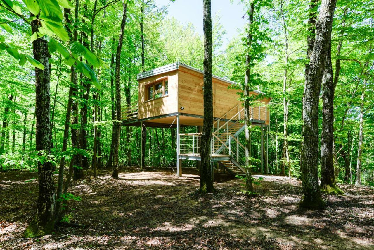 Villa Treehouse Lika 2 Medak Exterior foto